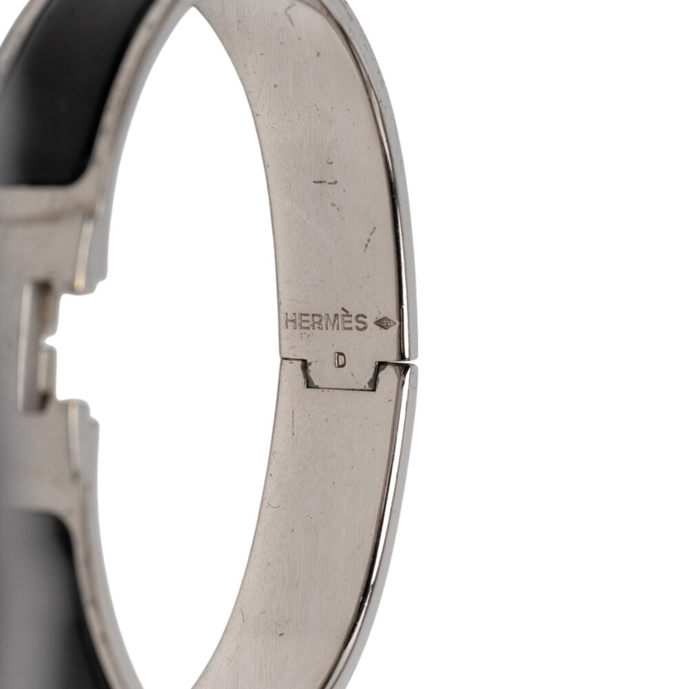 Pre-Loved Hermes Narrow Enamel Clic H Bracelet PM - Picture 4 of 5